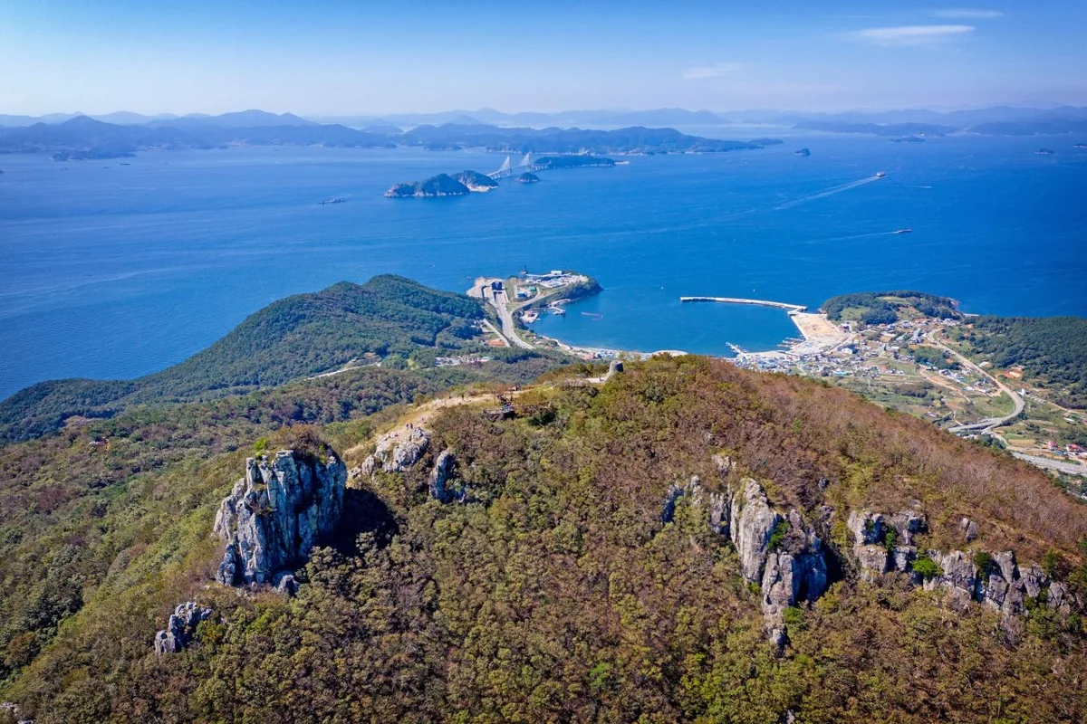 부산 밤 (출처 : 한국관광공사)