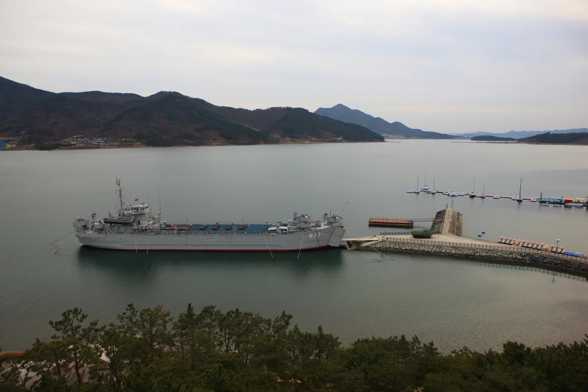 경남 봄 여행 (출처 : 한국관광공사)