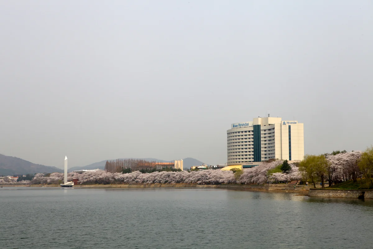 전통의 멋을 담은 한옥 스테이 - 월봉서원 여행