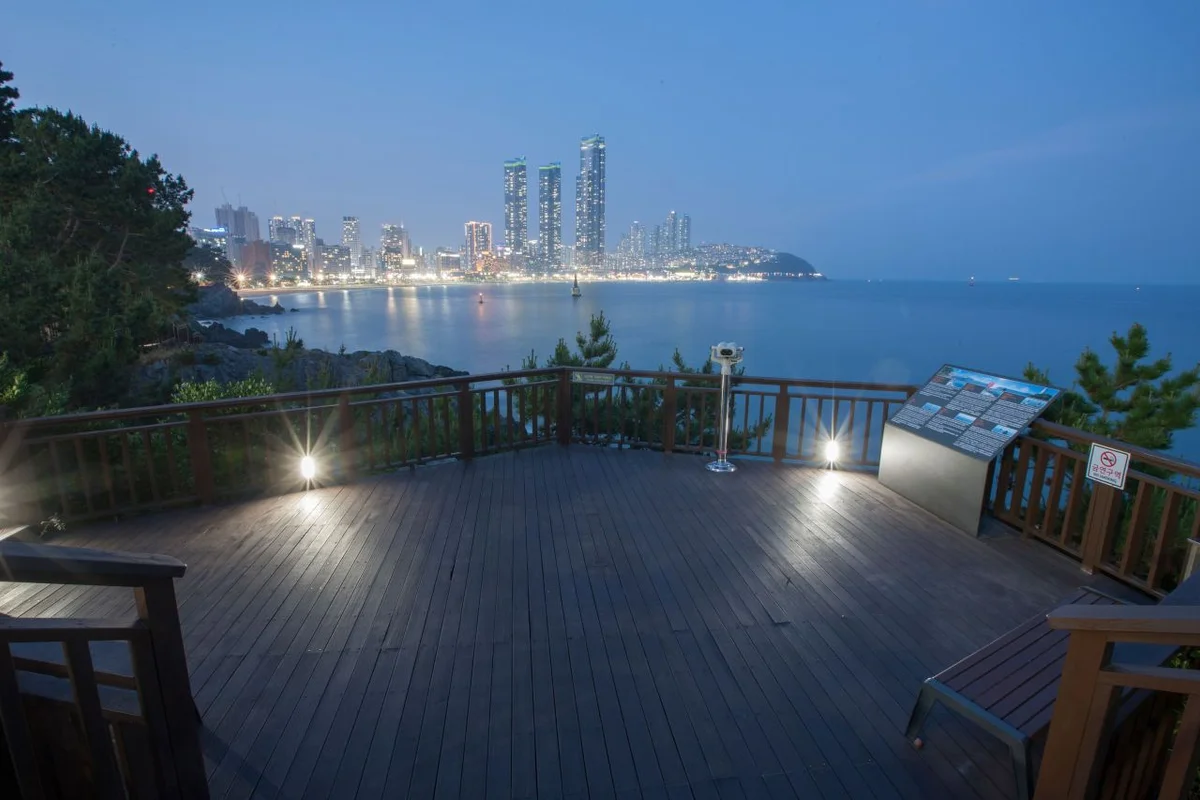 동백섬 야경 산책로 - 센텀시티 여행