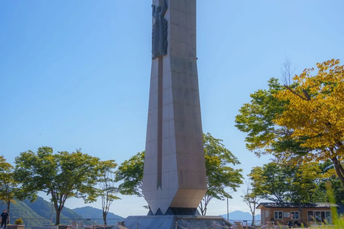 소양강댐준공기념탑 - 청평사 여행