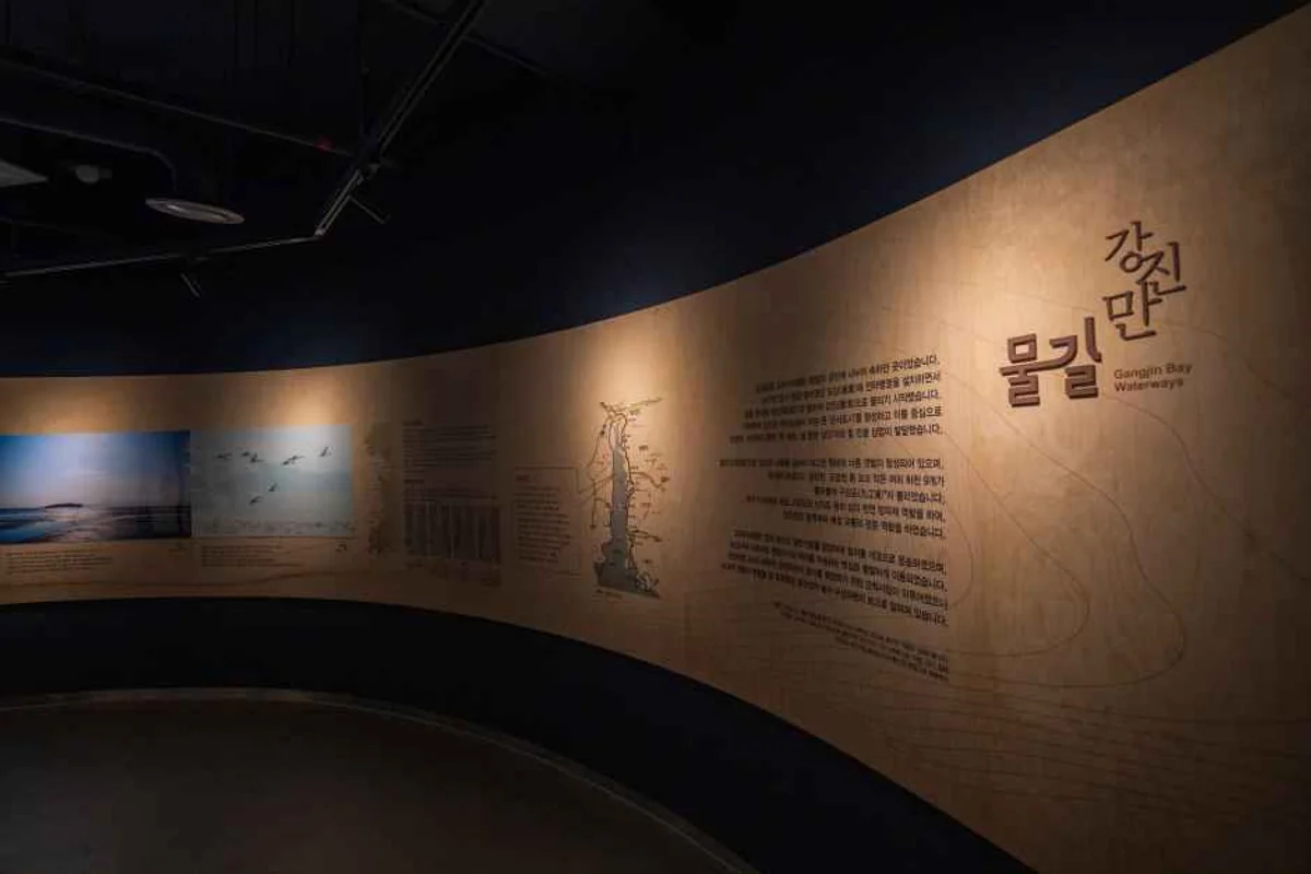 용추폭포유리전망대 - 의림지 여행