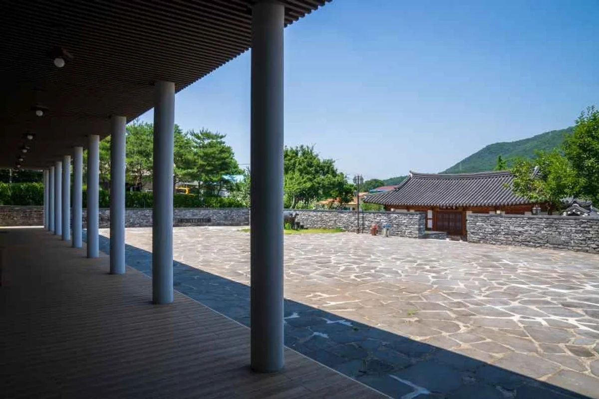 아산 풀빌라 (출처 : 한국관광공사)