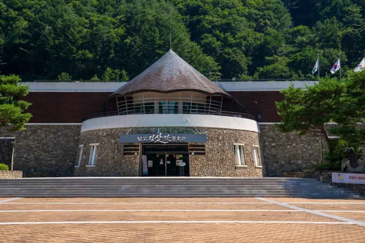 영월군 한옥마을: 새로운 감성의 시작 - 영월여행 여행